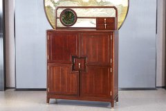 新中式家具131平的現(xiàn)代風三居室，看起來很有格